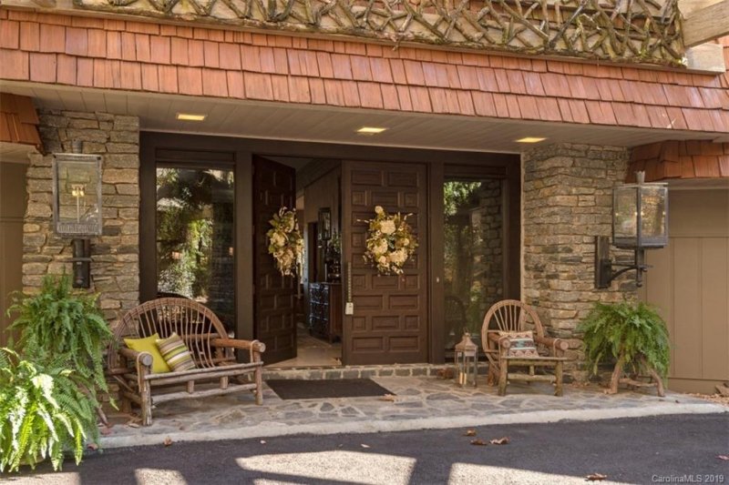 Property image 2 at 800 Indian Hill Road, Hendersonville, NC 28791