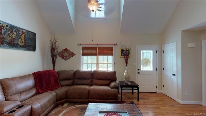 Property image 5 at 1040 Creekside Drive, Lincolnton, NC 28092