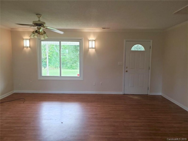 Property image 3 at 817 Hephzibah Church Road, Crouse, NC 28033