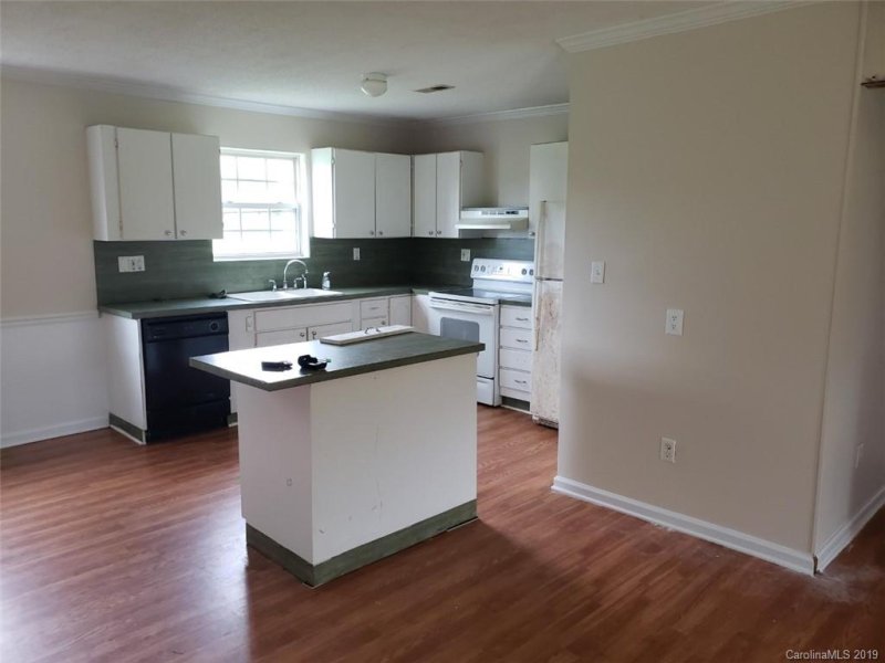 Property image 4 at 817 Hephzibah Church Road, Crouse, NC 28033