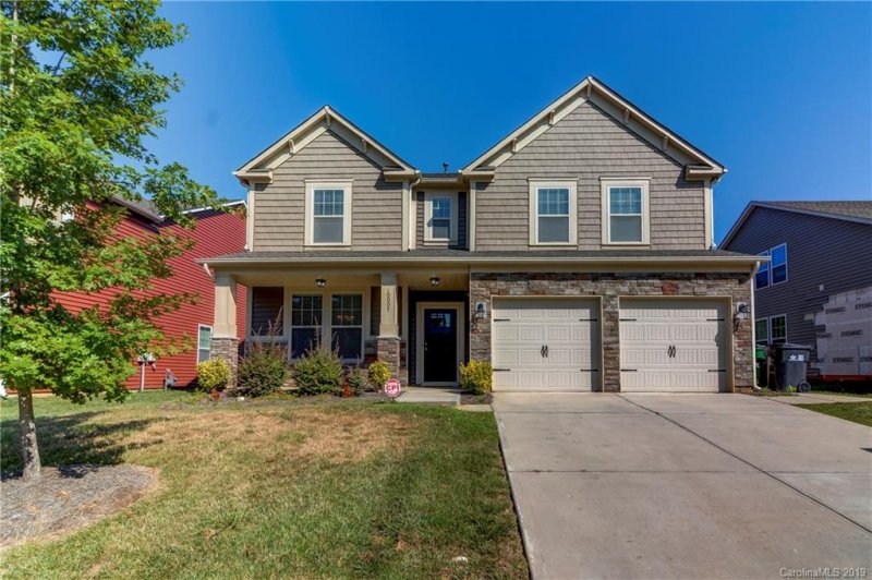 Property image 2 at 10007 Michael Crossing Drive, Charlotte, NC 28213