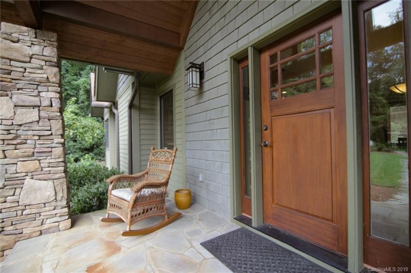 Property image 3 at 111 Chapel Point Road, Lake Lure, NC 28746