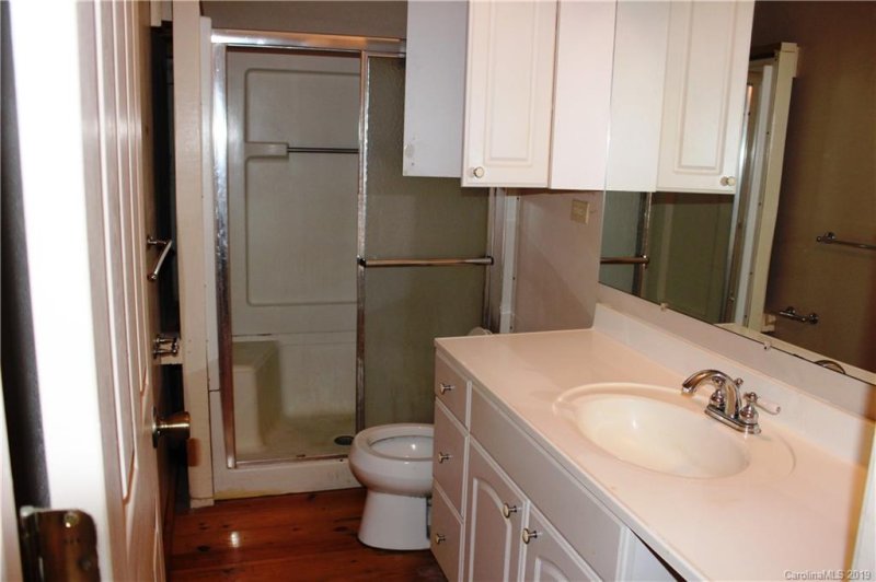 Property image 3 at 124 Millard Crossing, Hendersonville, NC 28792