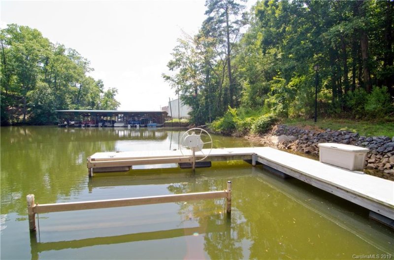 Property image 2 at 14320 Crown Harbor Drive, Charlotte, NC 28278