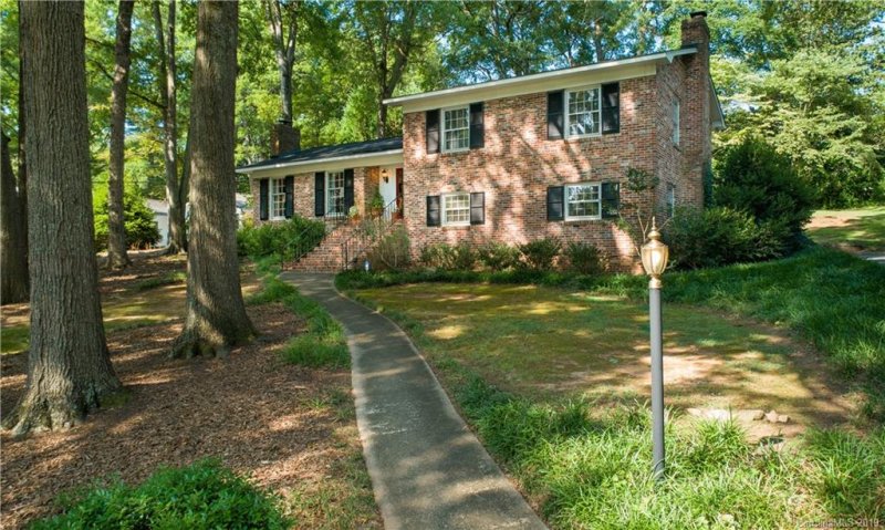 Property image 2 at 1527 Clarendon Place, Rock Hill, SC 29732