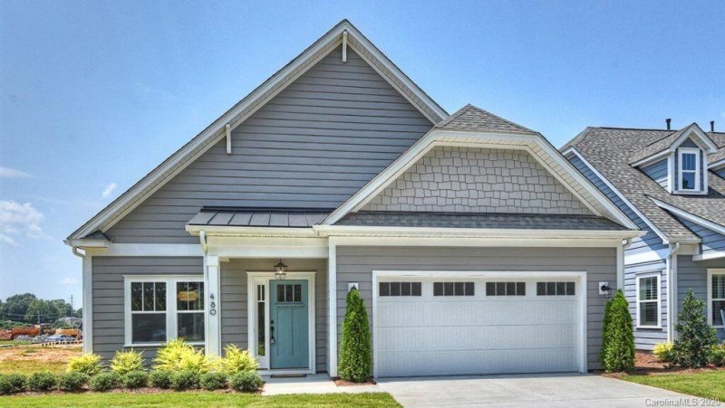 2035 Bonds Lane