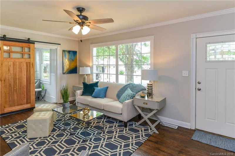 Property image 2 at 2438 Remount Road, Charlotte, NC 28208