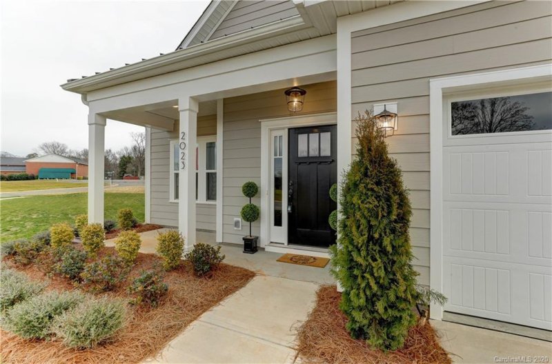 Property image 4 at 2023 Bonds Lane, Fort Mill, SC 29715