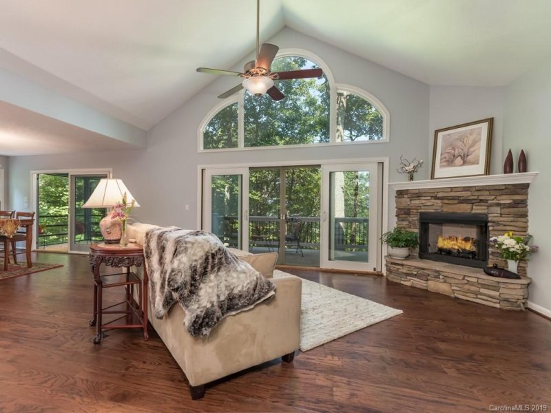 Property image 4 at 270 Ridge Drive, Saluda, NC 28773