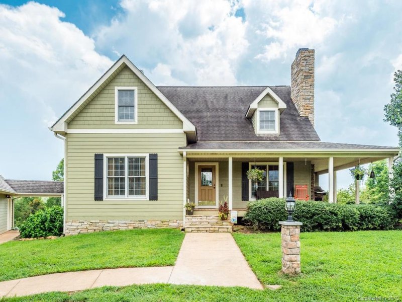 Property image 3 at 159 Songbird Drive, Lake Lure, NC 28746