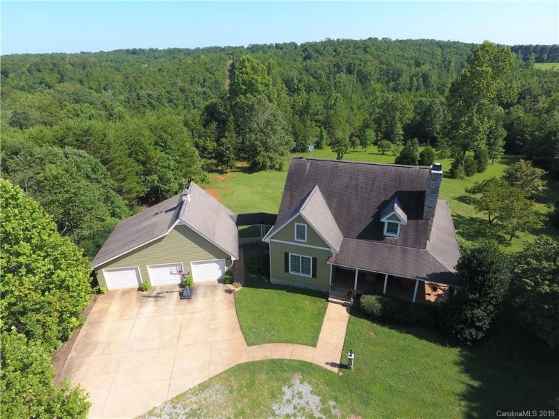 Property image 5 at 159 Songbird Drive, Lake Lure, NC 28746