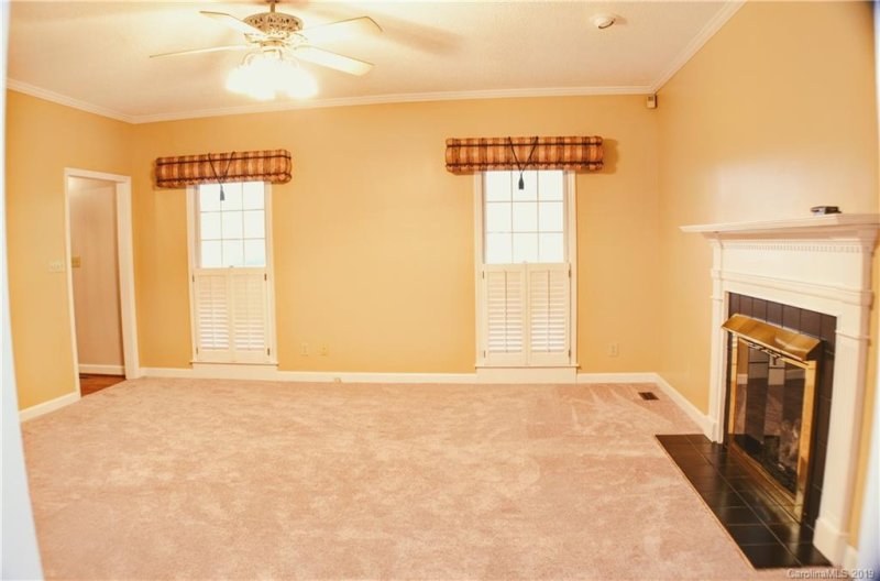 Property image 4 at 132 Persimmon Creek Road, Kings Mountain, NC 28086