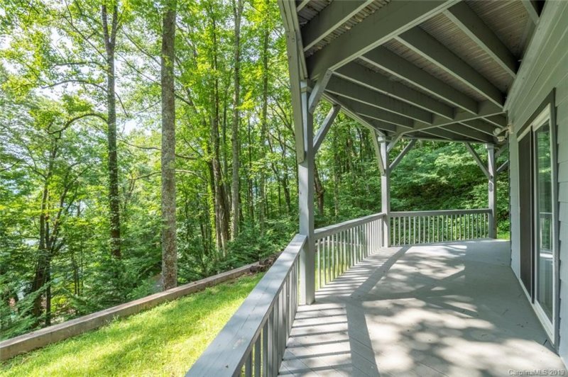 Property image 3 at 343 Skyline Drive, Waynesville, NC 28786