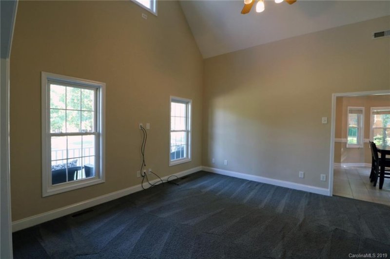 Property image 3 at 813 Hathcock Glen Drive, Oakboro, NC 28129