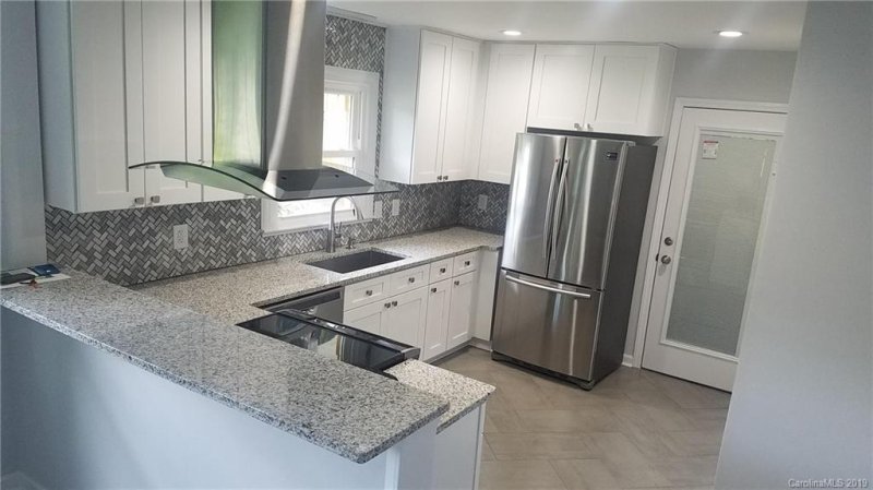 Property image 2 at 4035 Lubbock Place, Charlotte, NC 28215