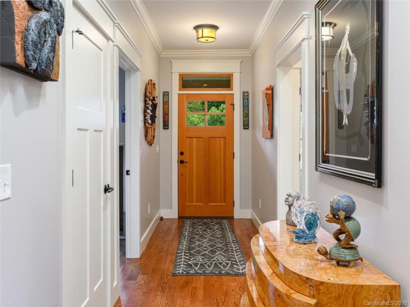 Property image 3 at 6 Shaker Court, Asheville, NC 28805