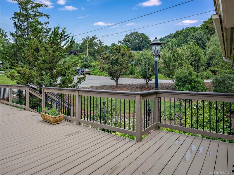 Property image 4 at 19 Mountainbrook Road, Asheville, NC 28805