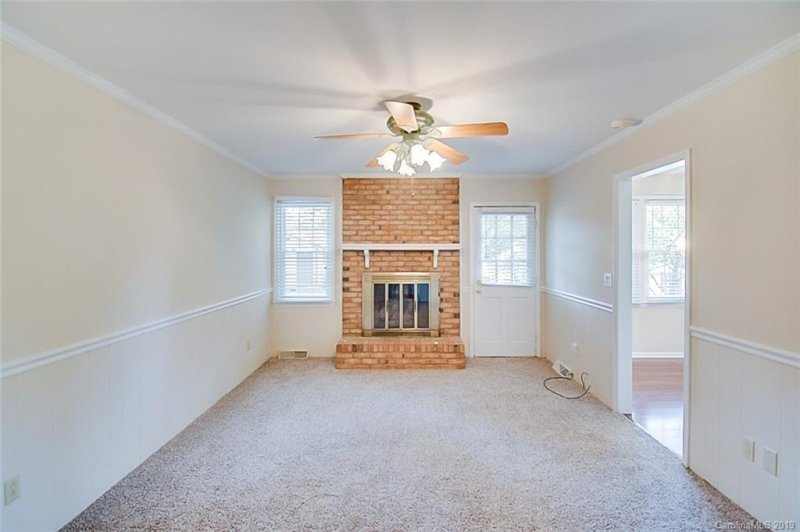 Property image 3 at 13600 Idlefield Lane, Matthews, NC 28105