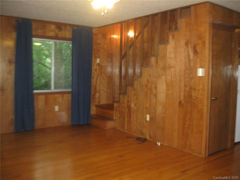 Property image 2 at 325 Sourwood Road, Black Mountain, NC 28711