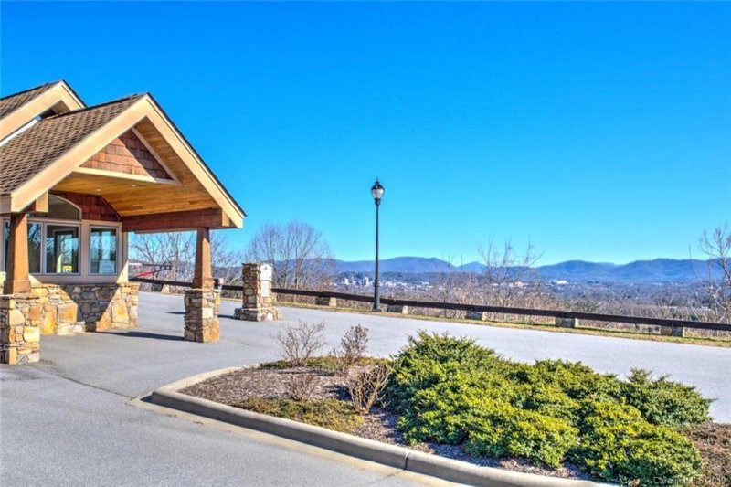 Property image 3 at 61 Ben Lippen School Road, Asheville, NC 28806