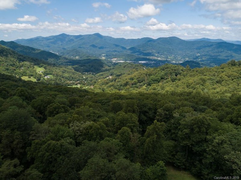 Property image 4 at 243 Lincoln Way, Waynesville, NC 28786