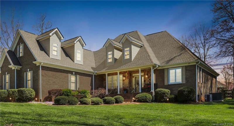 241 Highland Forest Drive