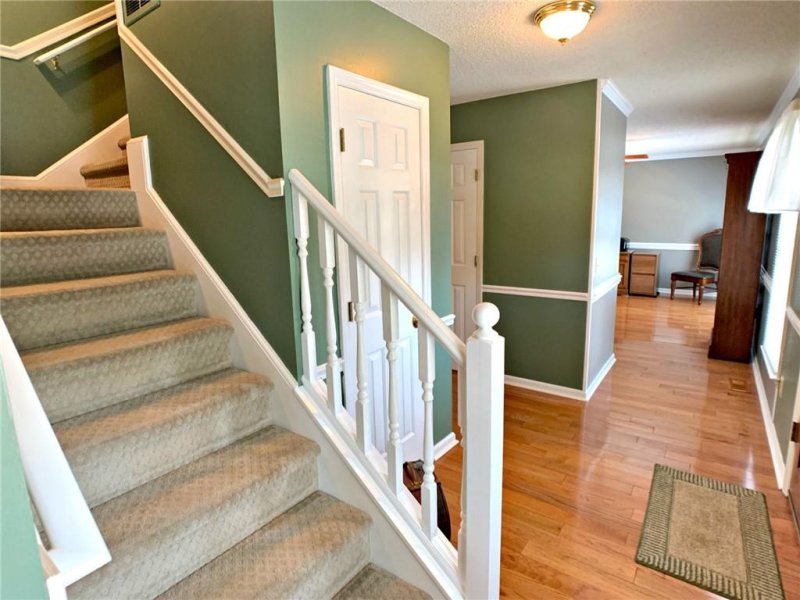 Property image 2 at 4199 Hemingway Drive, Hickory, NC 28601