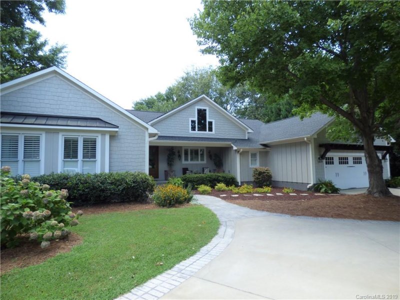 Property image 2 at 18200 Pompano Place, Cornelius, NC 28031