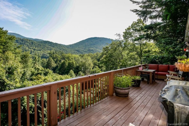 Property image 3 at 45 Thomasville Lane, Gerton, NC 28735