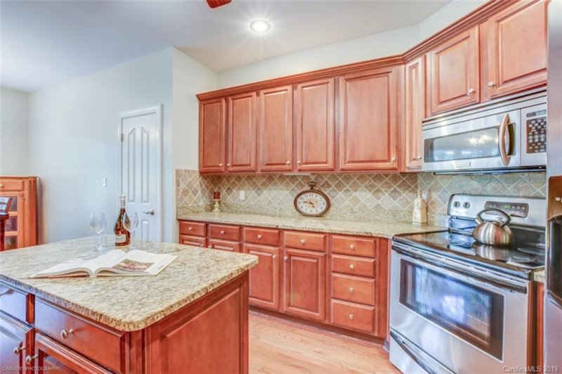 Property image 3 at 725 Park Trail Lane, Clover, SC 29710