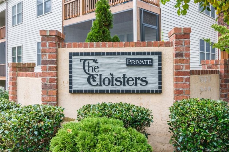 Property image 2 at 252 Wash Creek Drive, Hendersonville, NC 28739