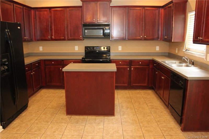 Property image 3 at 6230 Shelley Avenue, Charlotte, NC 28269