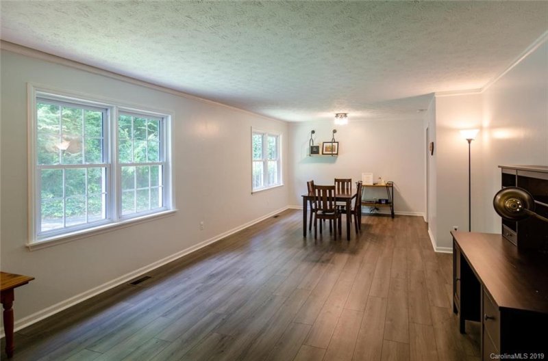 Property image 3 at 195 Long John Drive, Hendersonville, NC 28791