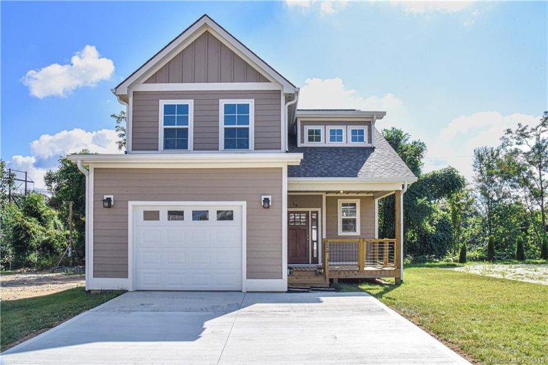 Property image 2 at 18 Alice Clement Lane, Asheville, NC 28803