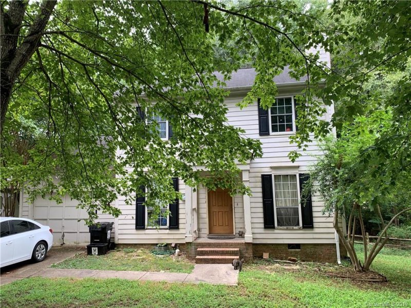 Property image 2 at 8326 David Lee Lane, Charlotte, NC 28227