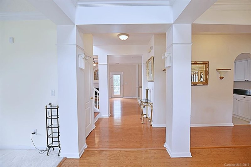 Property image 4 at 2403 Creek Court, Matthews, NC 28105