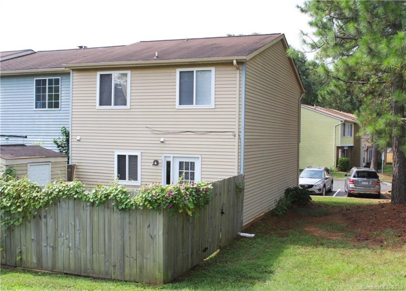 Property image 2 at 7535 Holly Grove Court, Charlotte, NC 29227