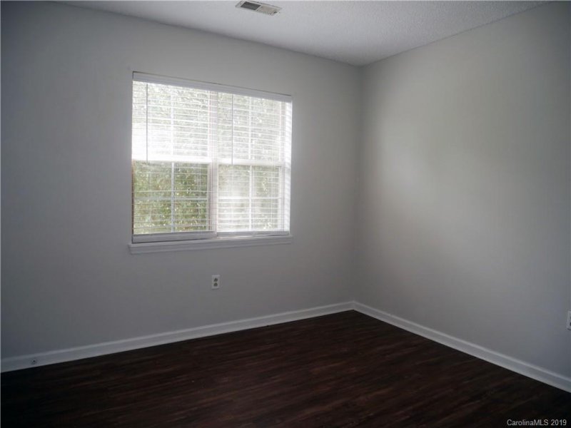 Property image 4 at 5732 Ebley Lane, Charlotte, NC 28227