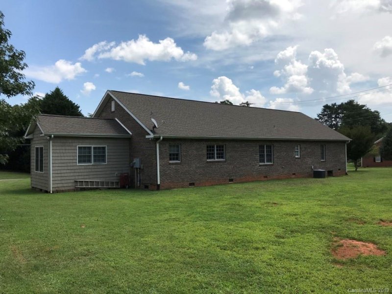 Property image 5 at 129 Knollwood Drive, Forest City, NC 28043