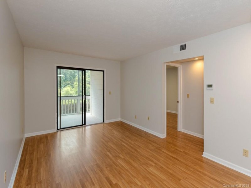 Property image 4 at 45 Lake Drive, Laurel Park, NC 28739