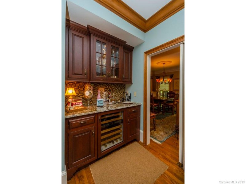 Property image 5 at 17 Ashley Place, Hendersonville, NC 28739