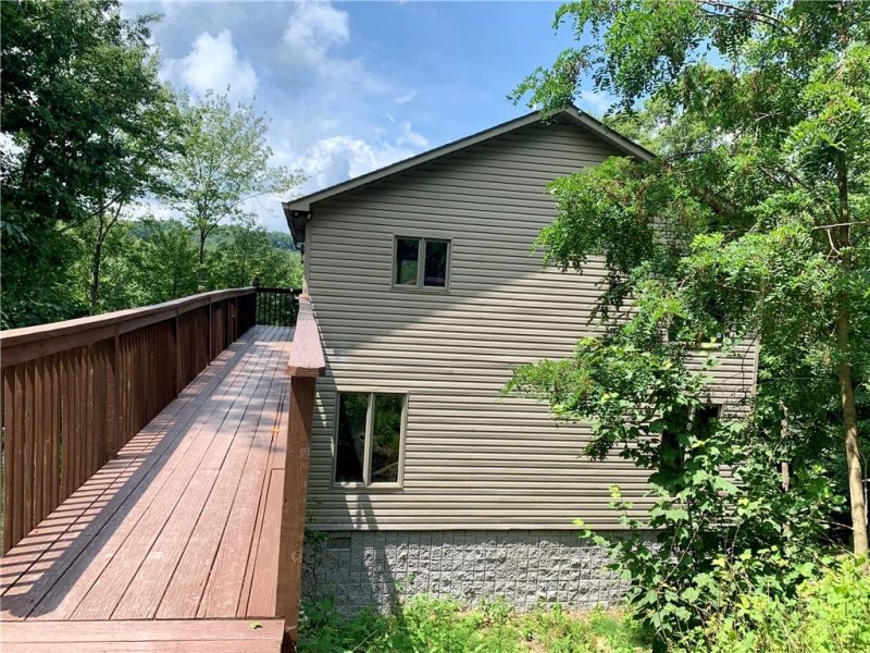 Property image 2 at 111 Hoot Owl Lane, Beech Mountain, NC 28604