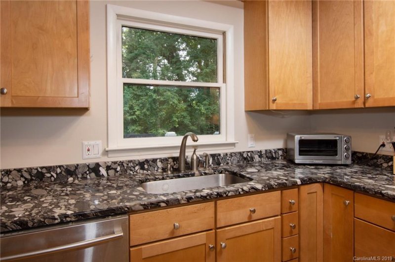 Property image 5 at 29 Timothy Lane, Candler, NC 28715