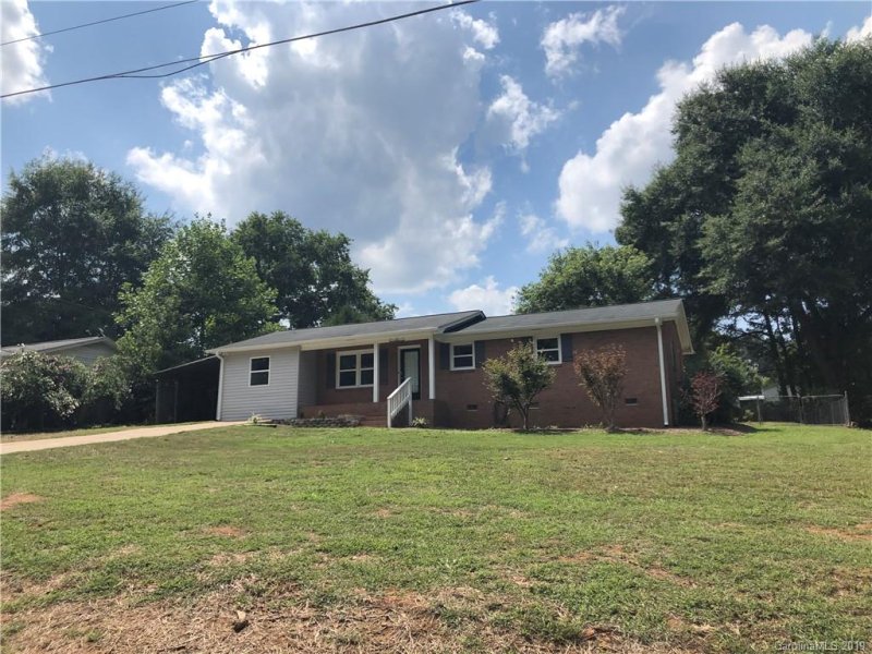 Property image 2 at 613 Poplar Drive, Shelby, NC 28152