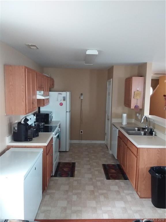 Property image 3 at 1022 Brianna Way, Charlotte, NC 28217