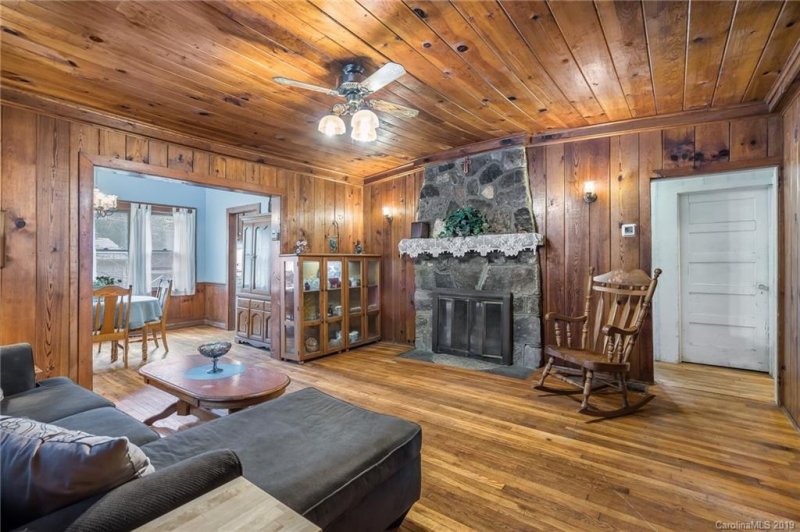 Property image 5 at 1007 N Justice Street, Hendersonville, NC 28791