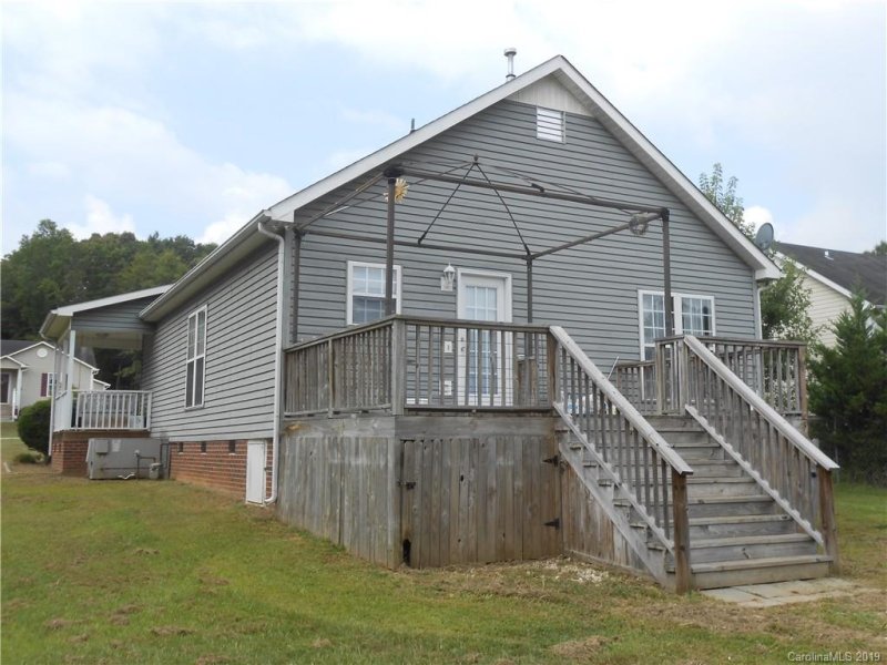 Property image 3 at 229 Sheffield Drive, York, SC 29745