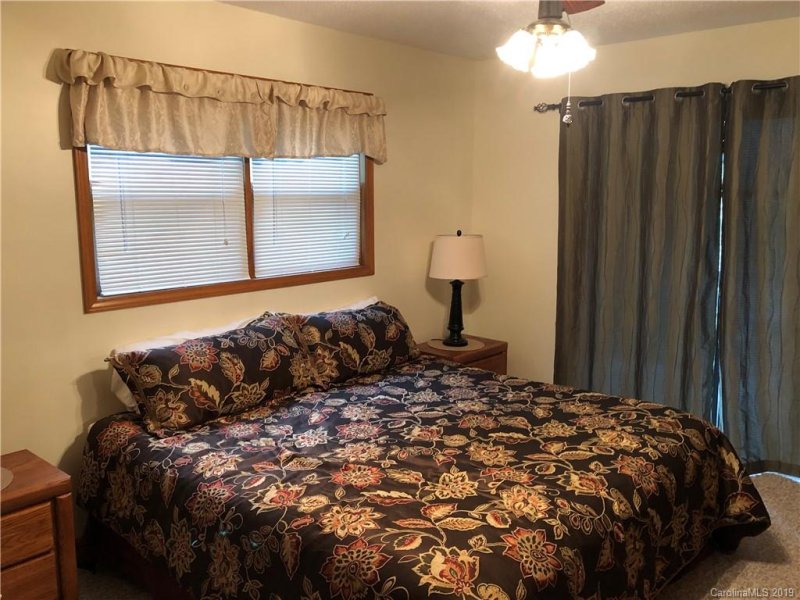 Property image 5 at 325 Hidden Cove Road, Maggie Valley, NC 28751