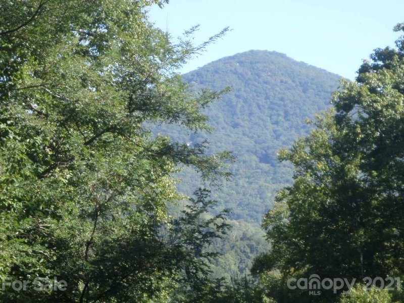 Property image 2 at 104 Tenderfoot Trail, Maggie Valley, NC 28751