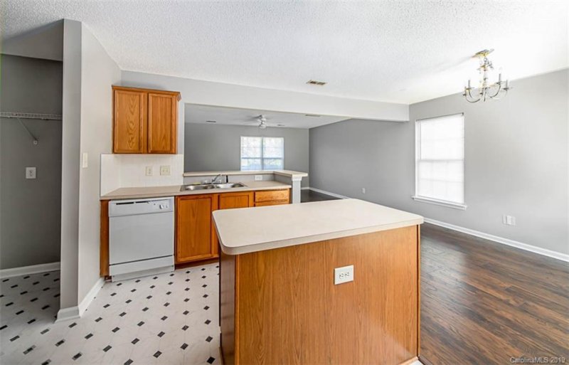 Property image 3 at 6111 Mcintyre Ridge Drive, Charlotte, NC 28216